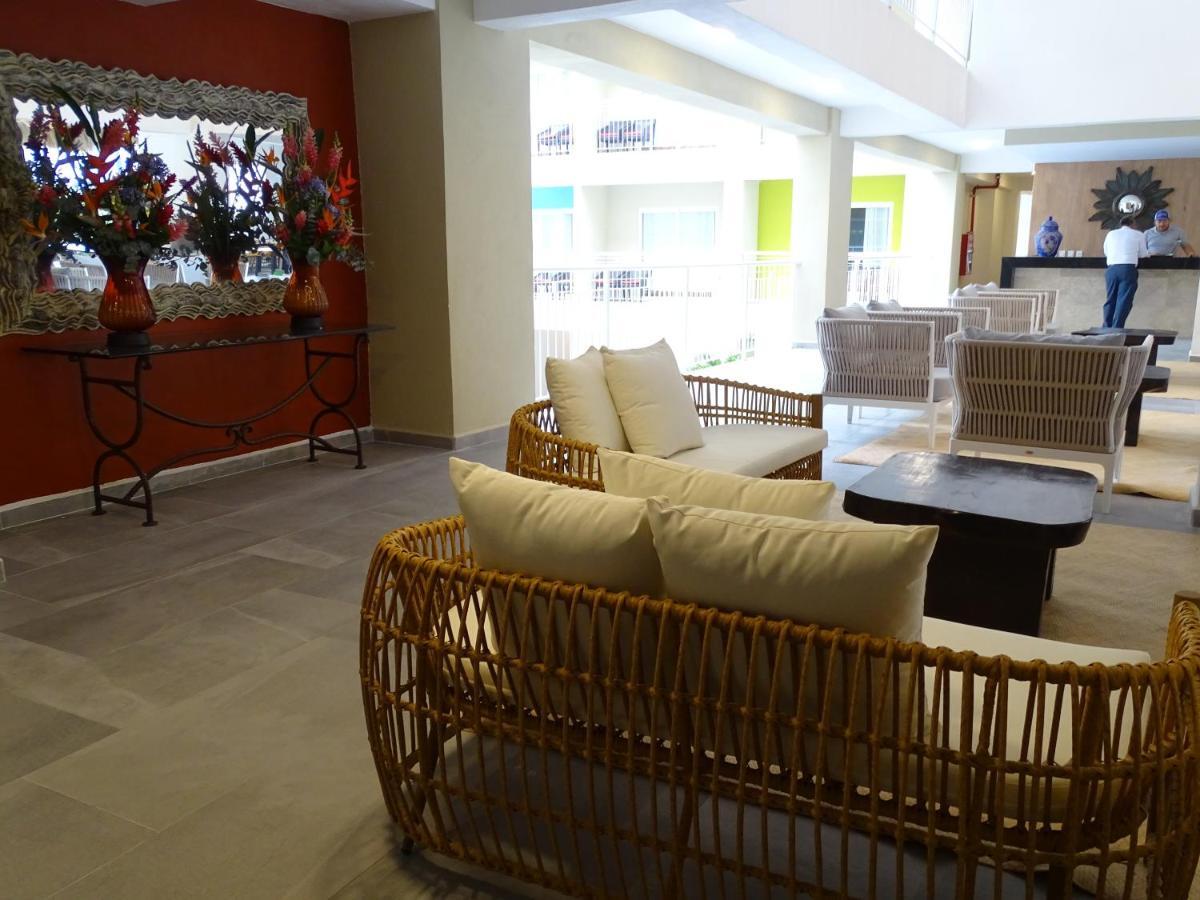 Decameron Isla Coral Guayabitos, Ramada All-Inclusive Resort リンコン・デ・グアヤビトス エクステリア 写真