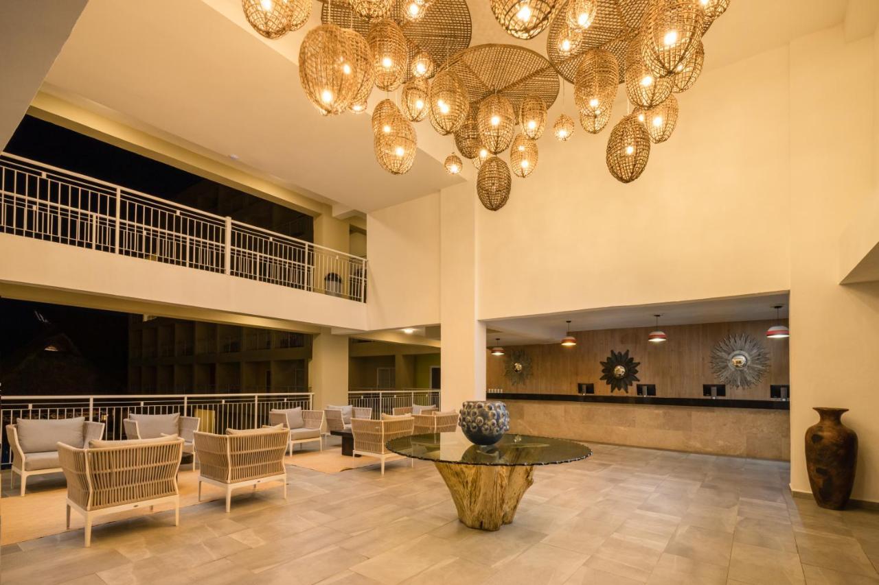 Decameron Isla Coral Guayabitos, Ramada All-Inclusive Resort リンコン・デ・グアヤビトス エクステリア 写真